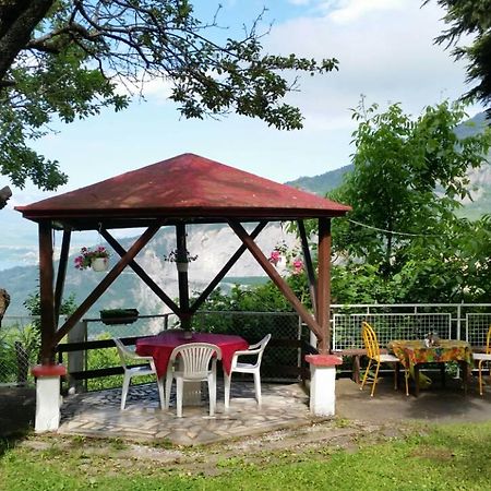 Melnicani, Breathtaking View Pensionat Debar Exteriör bild